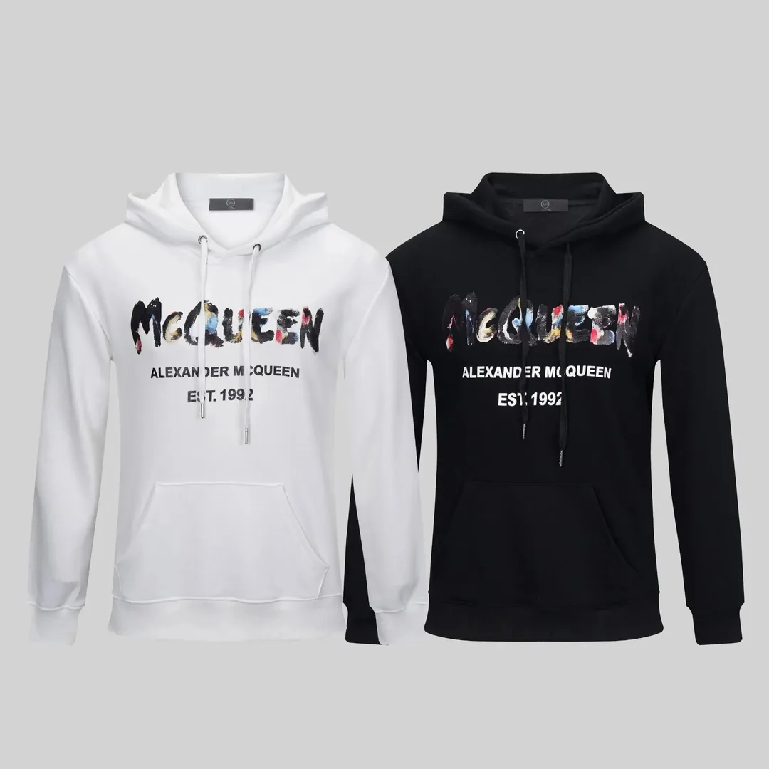 Letter Graffiti Print T-Shirt — QC