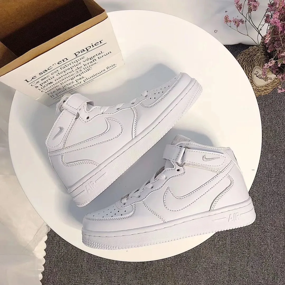 Nike Air Force 1 White — QC