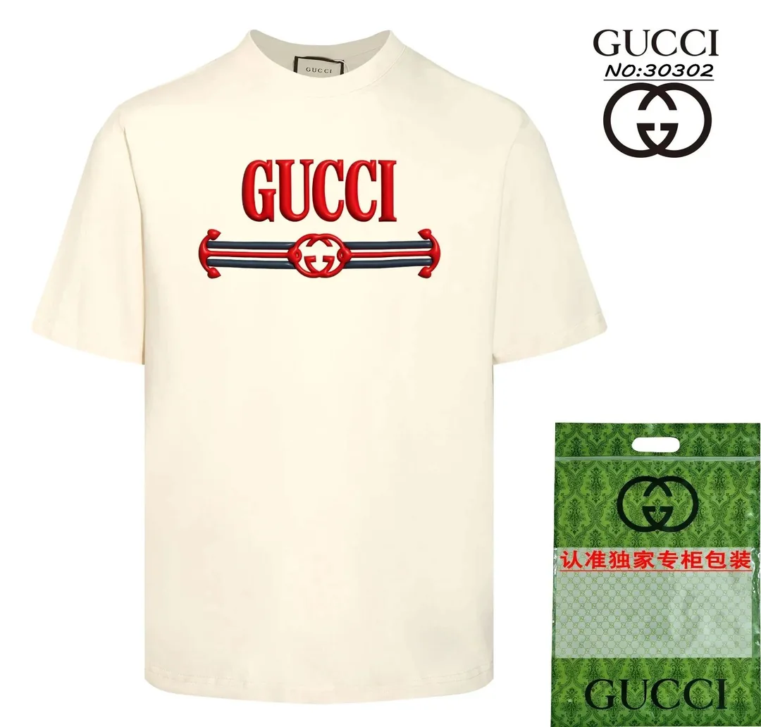 Gucci Print T-Shirt — Photo 4
