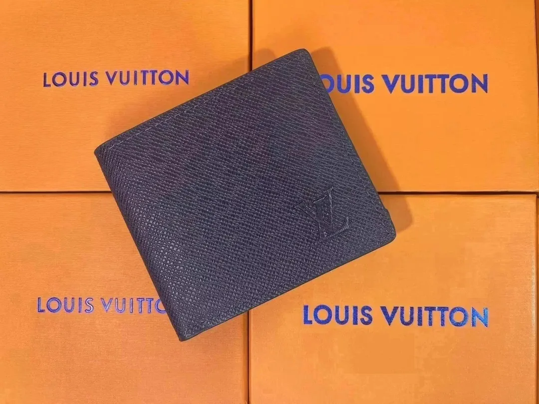 Wallet — Photo 6