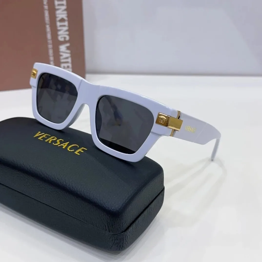 Versace Logo Square Sunglasses Black — Photo 14