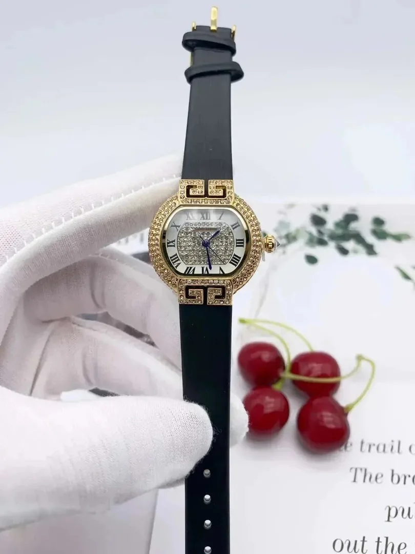 XMT08 Elegant Watch — QC