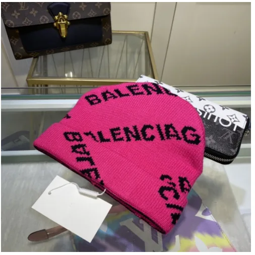 Knit Beanie — Photo 4