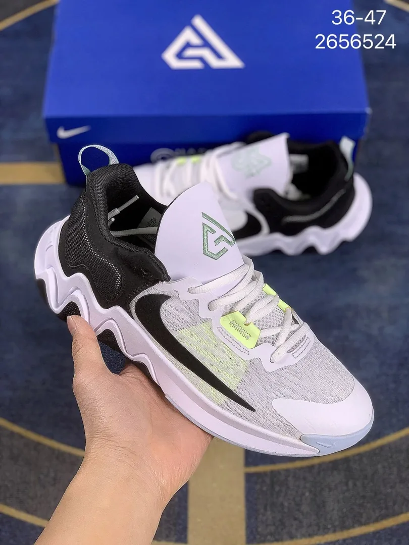 Nike Giannis Immortality Basketball Shoes — photo 4