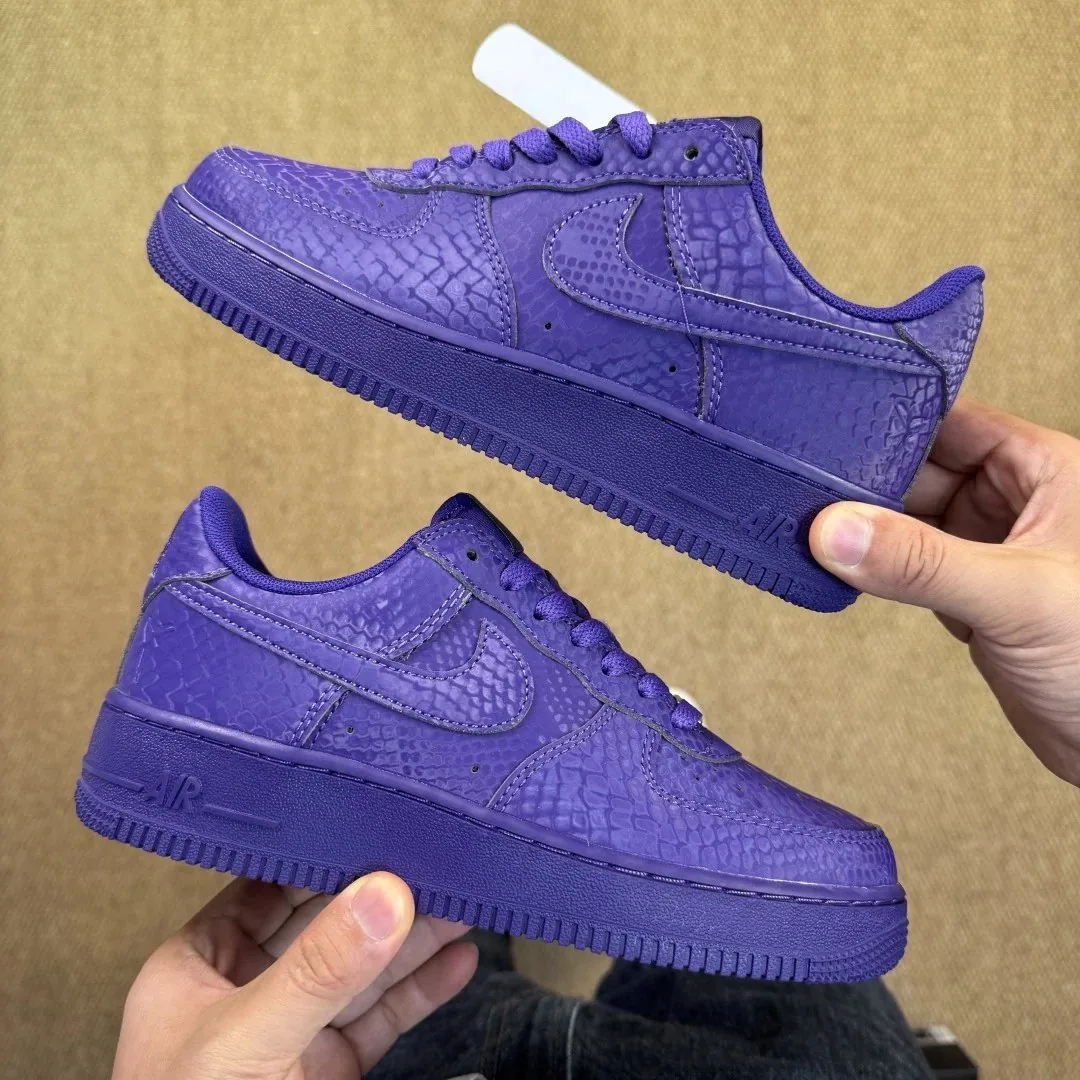 Nike Air Force 1 Kobe Low Black Snake — Photo 3