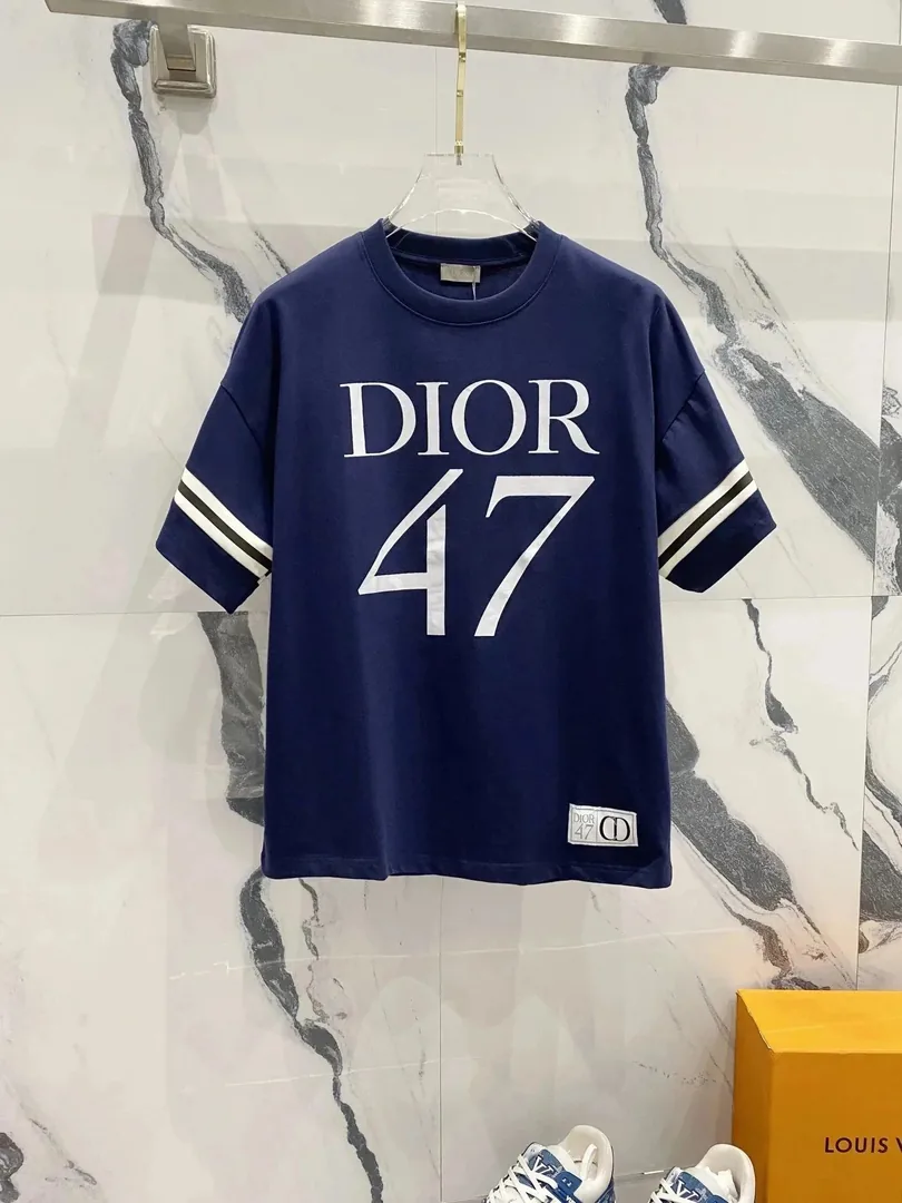 Dior T-Shirt — Photo 10