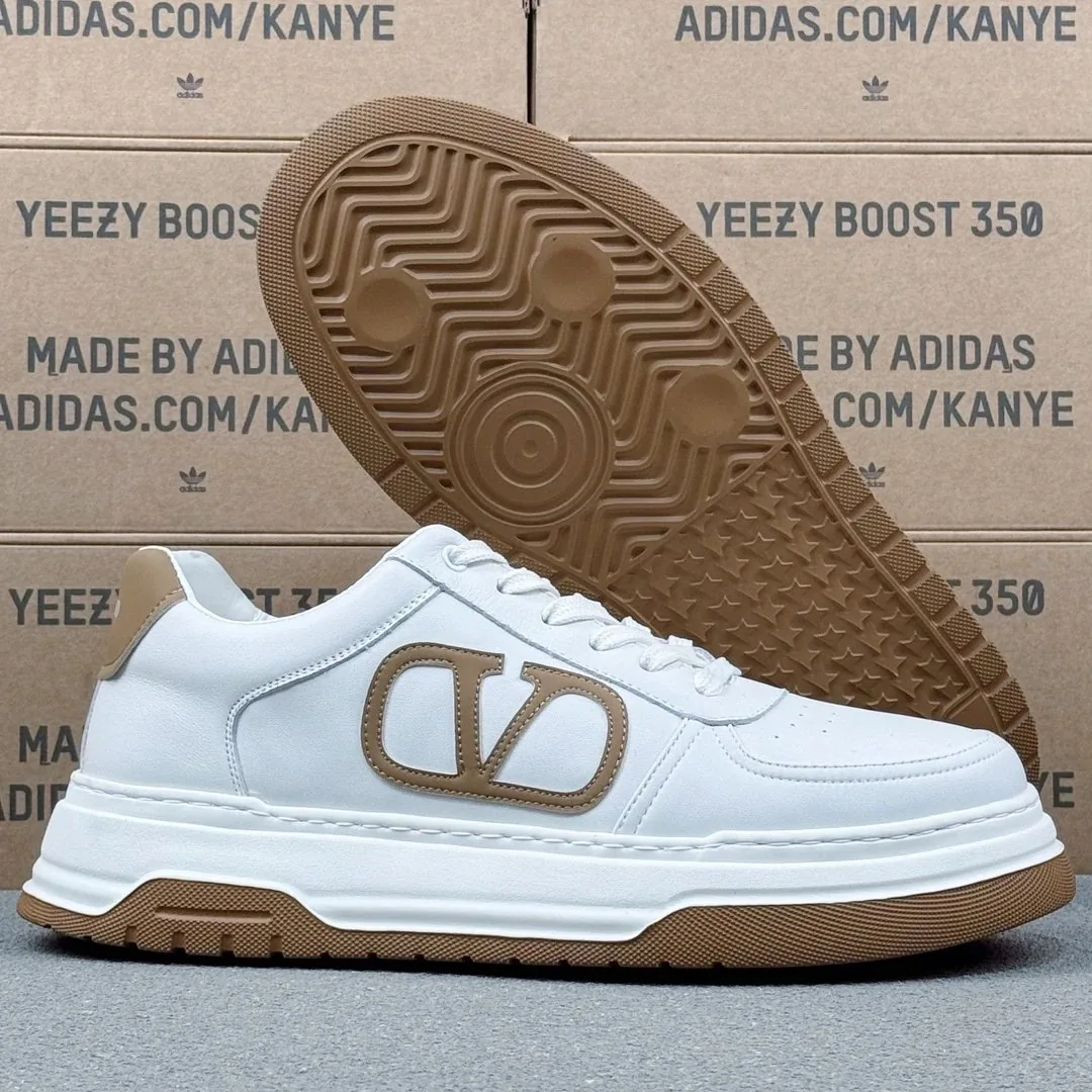 Valentino Rockstud White Platform Sneakers — photo 9