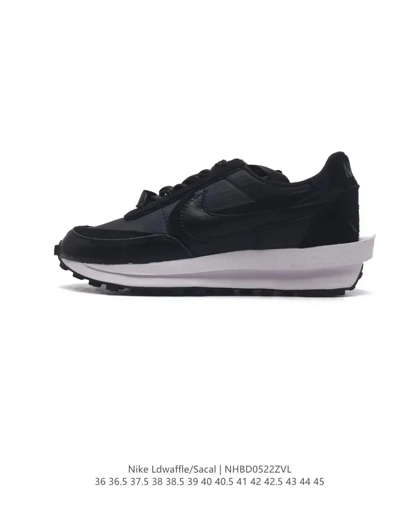 Nike Sacai LDWaffle Trainers — QC