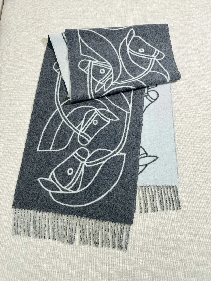 Equestrian Interlock Cashmere Scarf — Photo 2