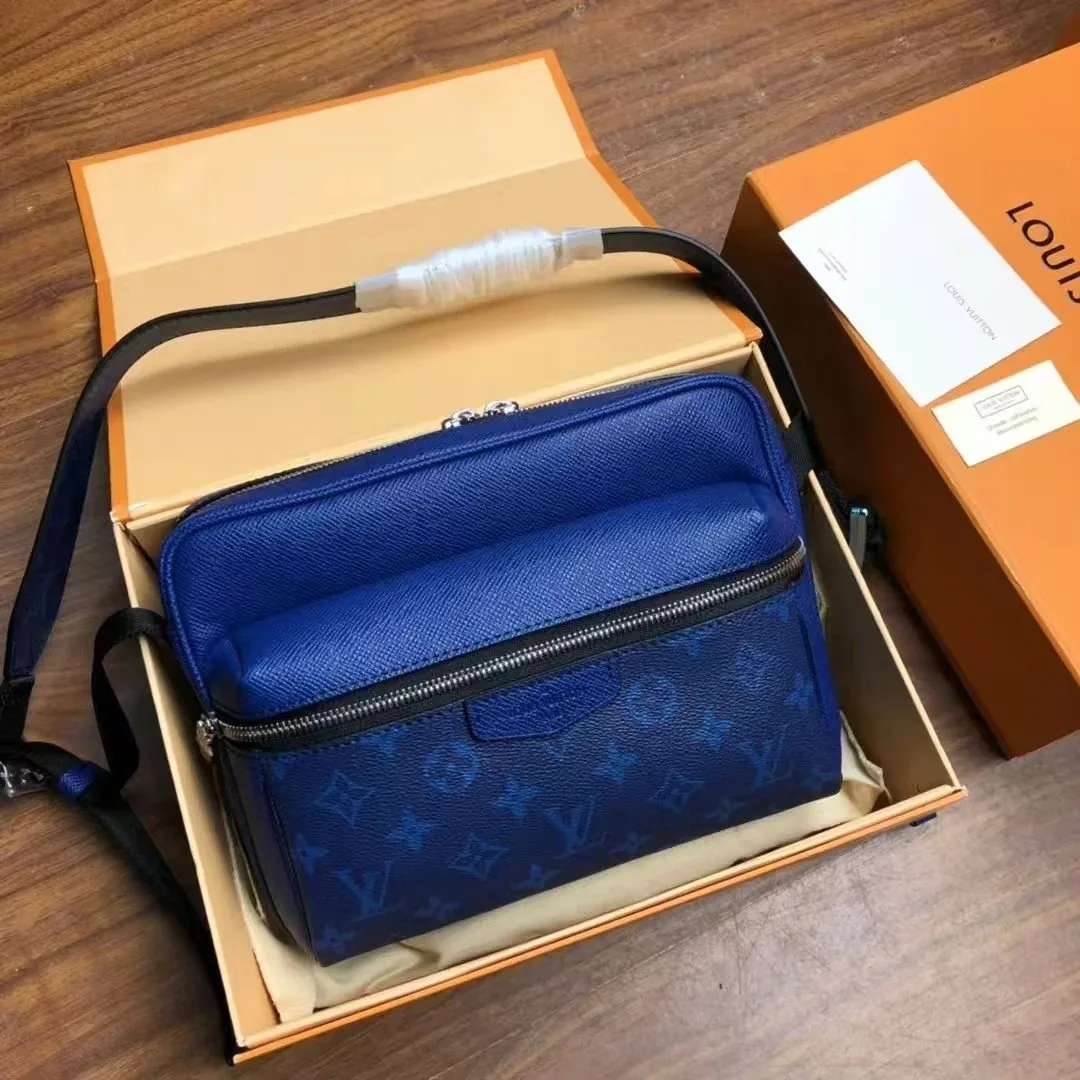 Louis Vuitton Outdoor Messenger Monogram — photo 3