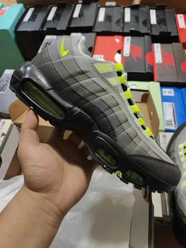 Corteiz X Nike Air Max 95 Olive Green — QC