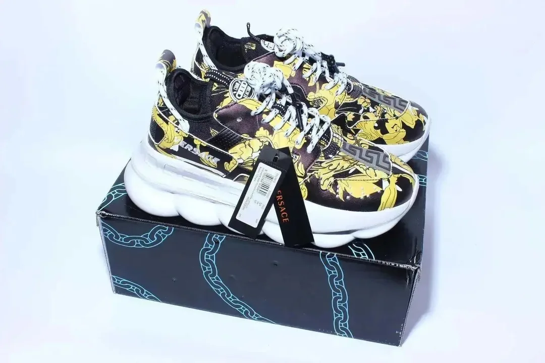 Versace Chain Reaction Black Trainers — Photo 12