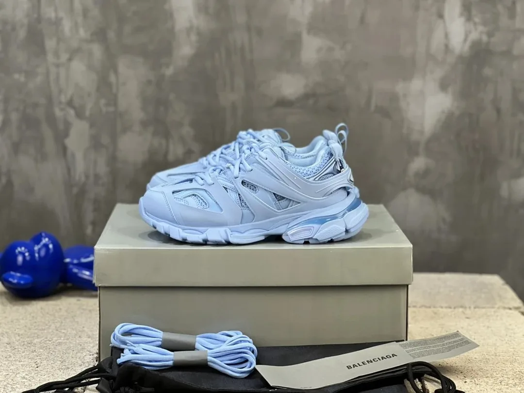 Balenciaga Track Trainer Sneakers — Photo 9
