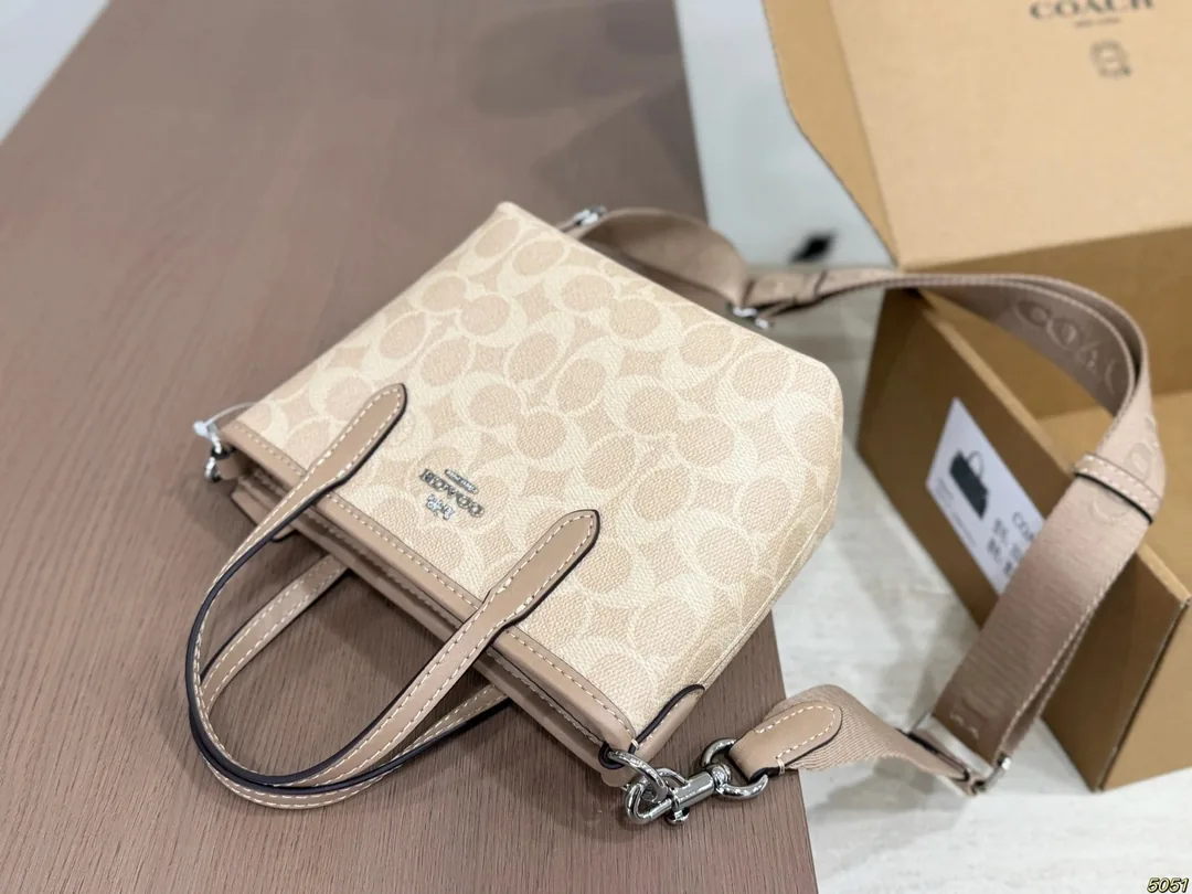Coach Basket Bag — photo 8