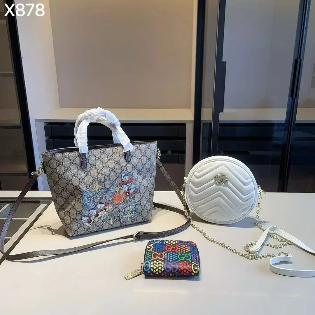 Leather Crossbody Shoulder Bag — QC