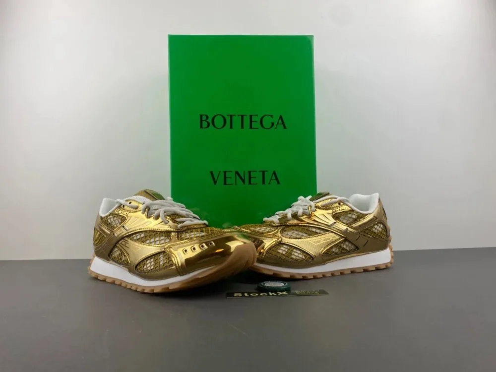 Balenciaga Runner Beige Rubber-Sole Trainers — Photo 7