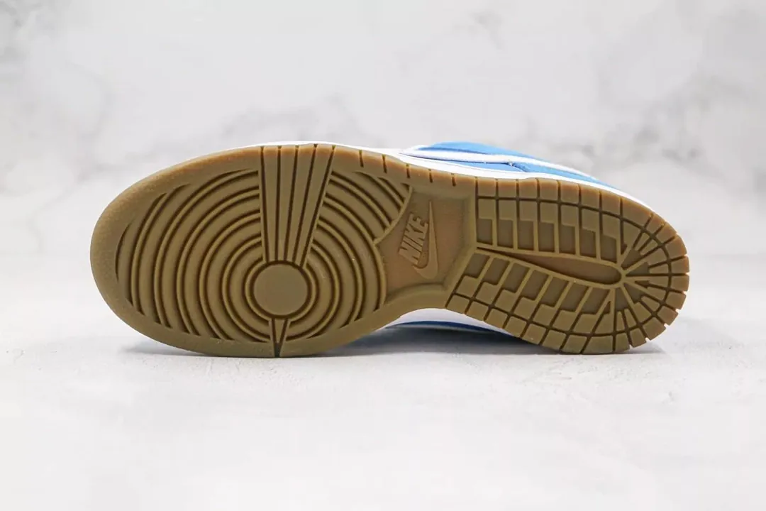 Nike SB Dunk Low Blue Chun-Li Print Sneakers — QC