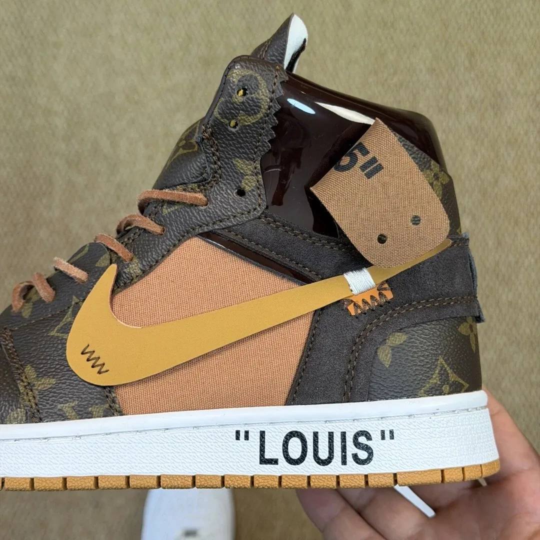 Jordan 1 High Triple Collab Monogram Sneakers With Trunk Cas — photo 6