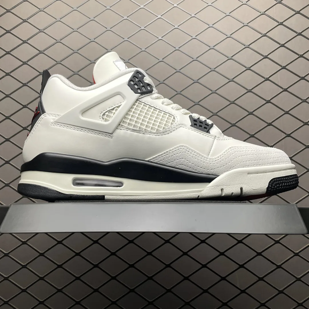 Air Jordan 4 Flight Club — photo 3