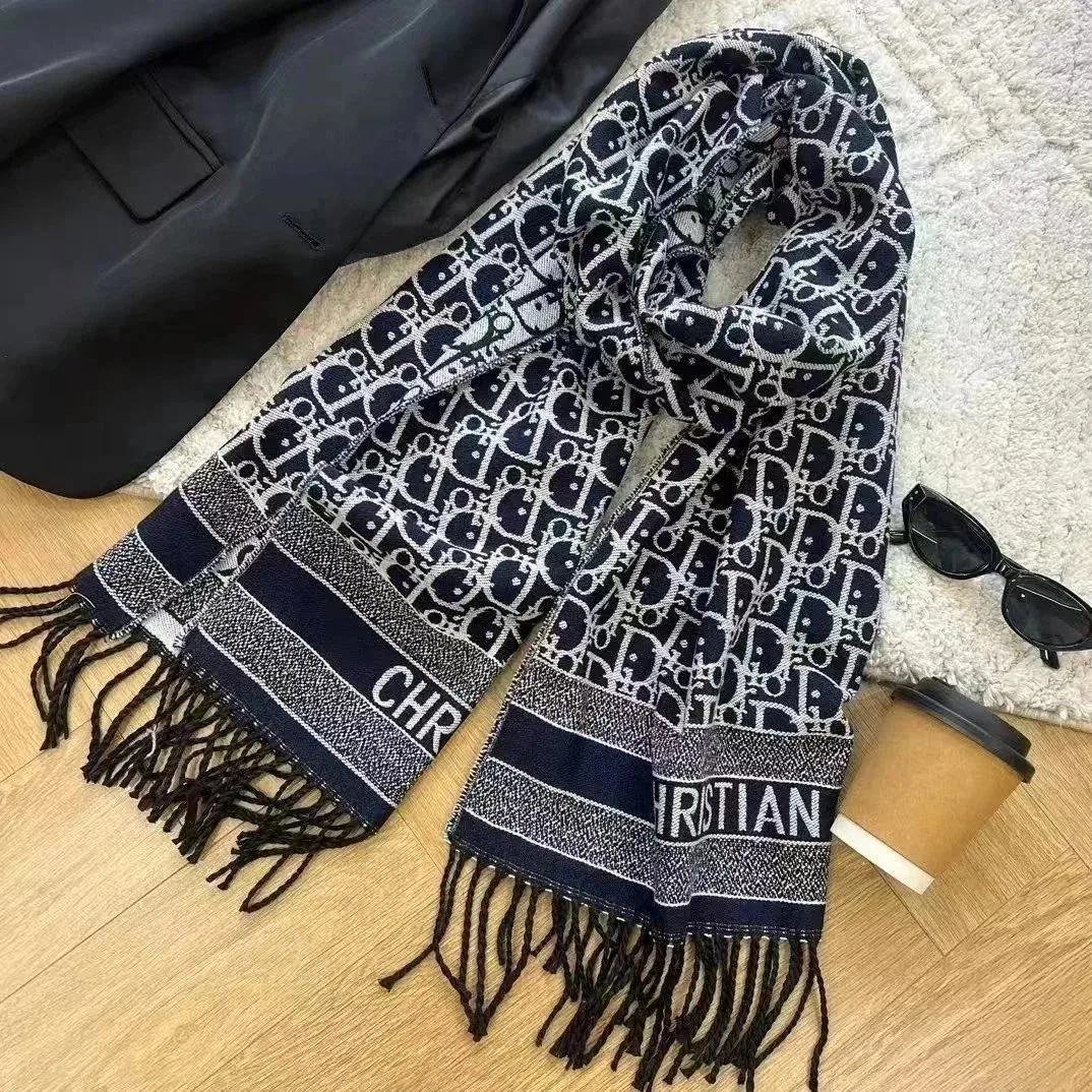 Autumn Winter Scarf — QC