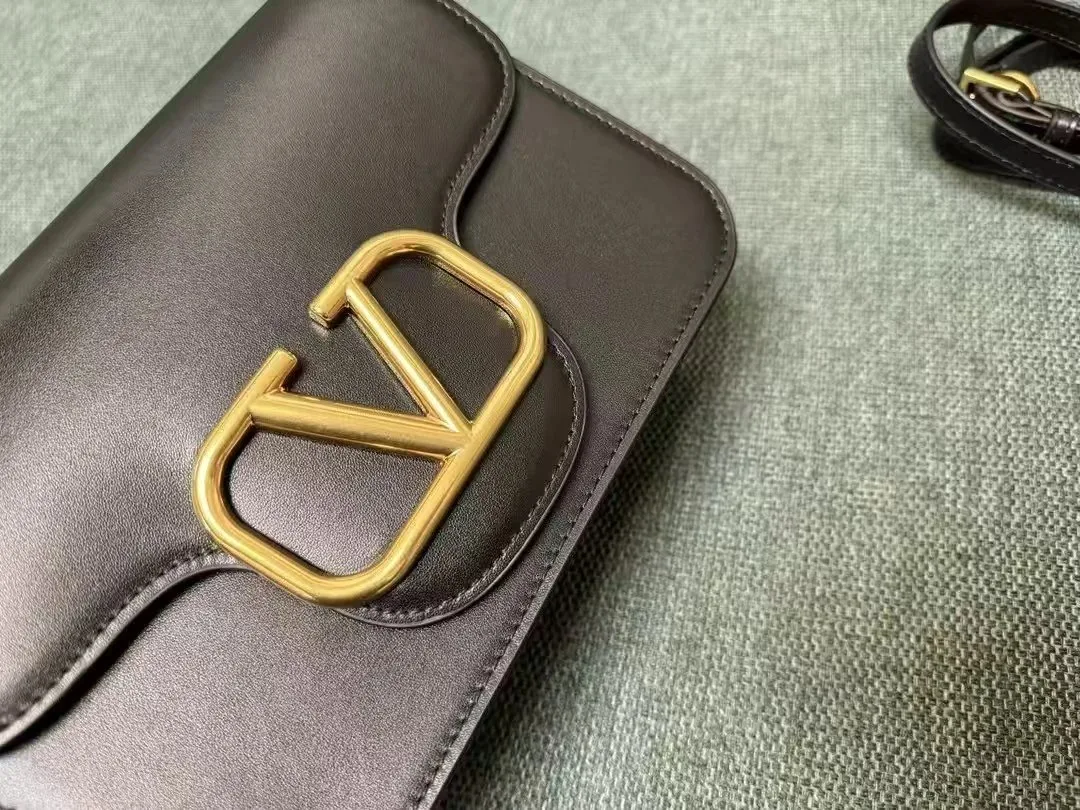 Valentino Leather Handbag — photo 3