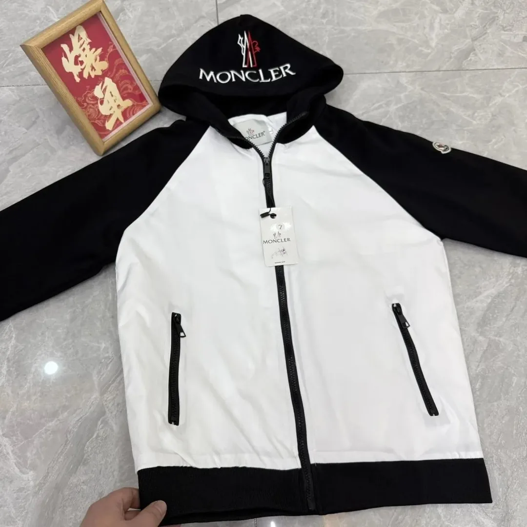 Embroidered Hooded Jacket — Photo 4