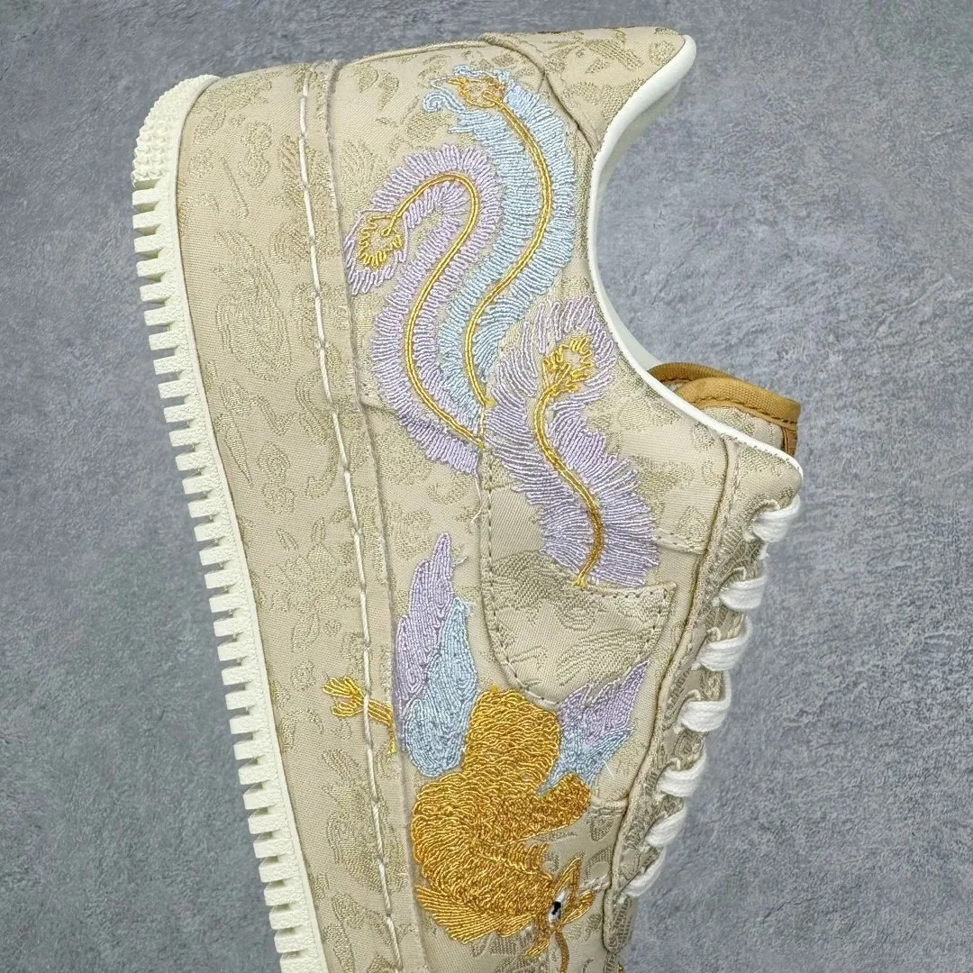 Nike Air Force 1 CNY — Photo 6
