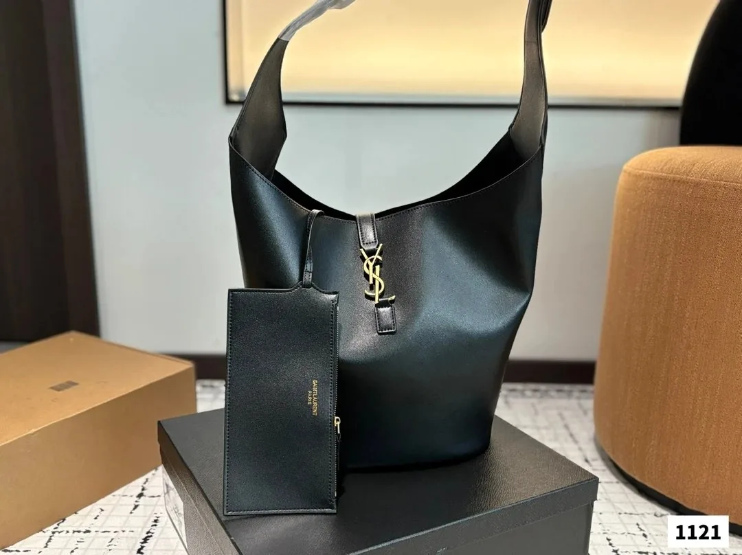 Saint Laurent Hobo Bucket Bag — photo 11