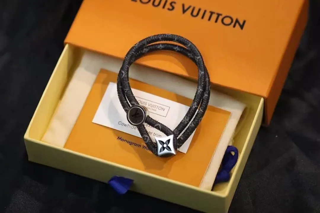 Leather Bracelet — QC