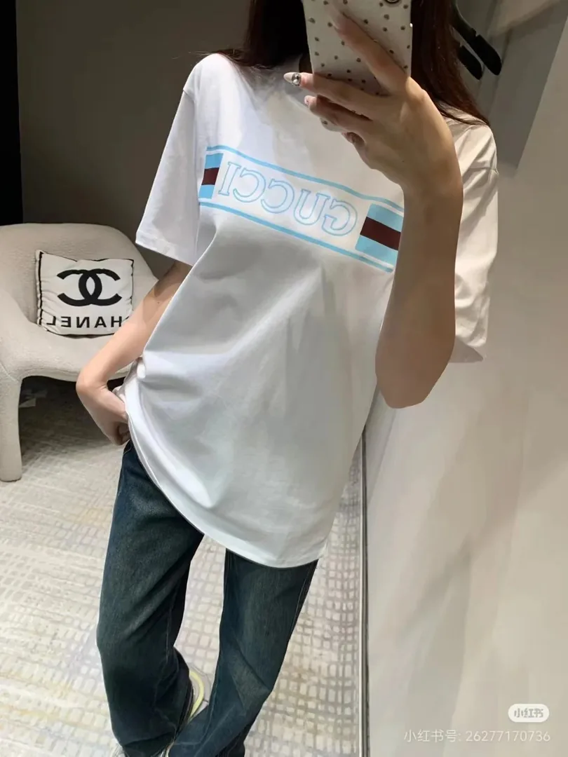 Early Spring Tee — Photo 3