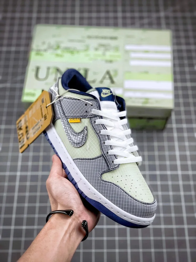 Nike Dunk Low Union LA Sneakers