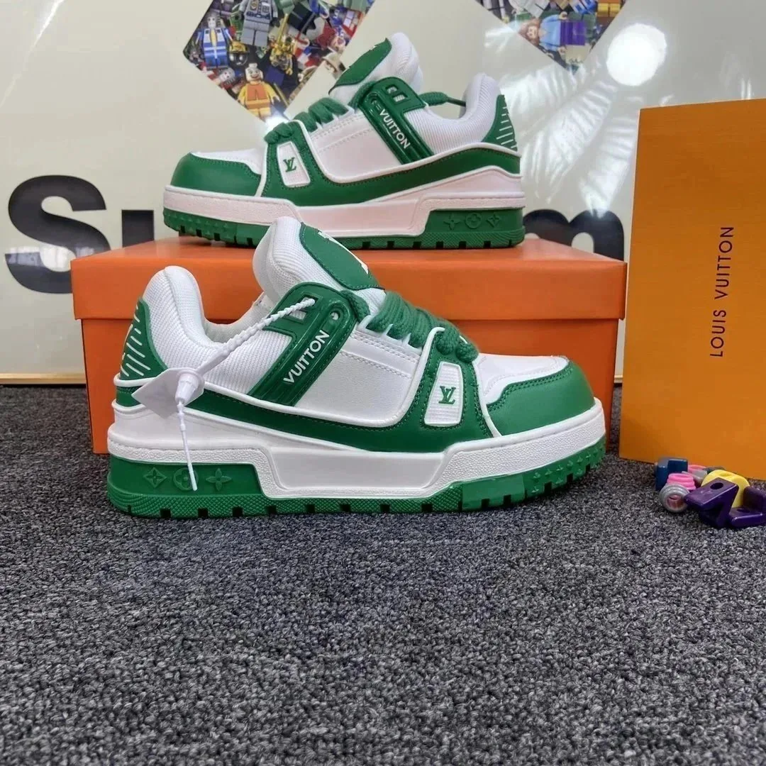 Louis Vuitton LV Trainer White Lace-Up Sneakers — Photo 9
