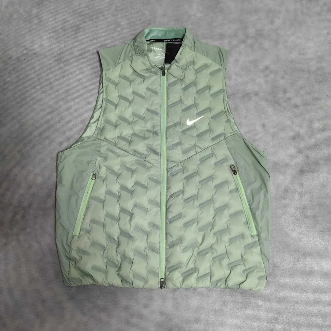 Lightweight Down Vest — photo 8