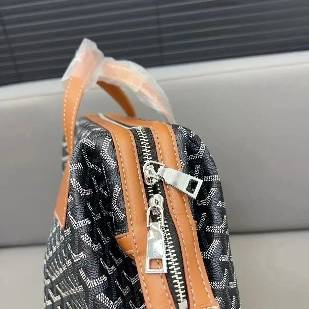 Gucci Wallet — QC