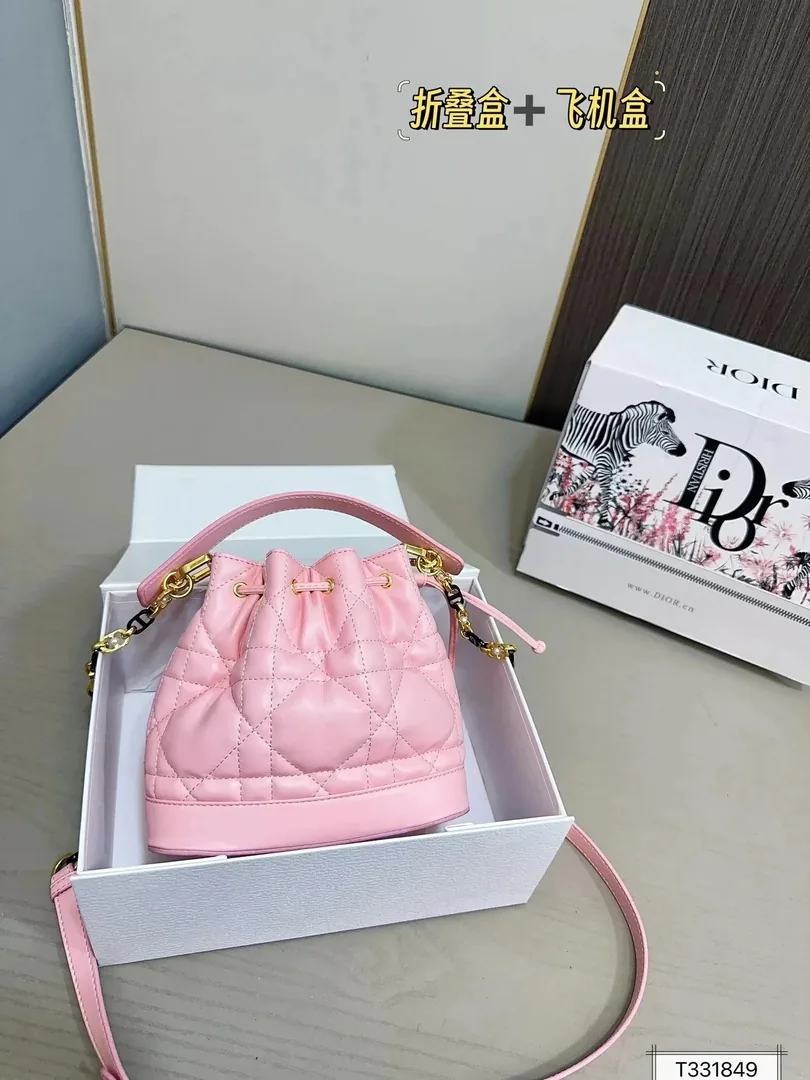 Dior Journey Leather Hobo Bag — photo 11