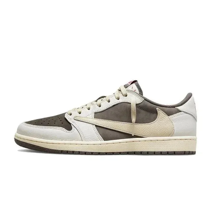 Jordan 1 Low Travis Scott Sneakers — photo 8