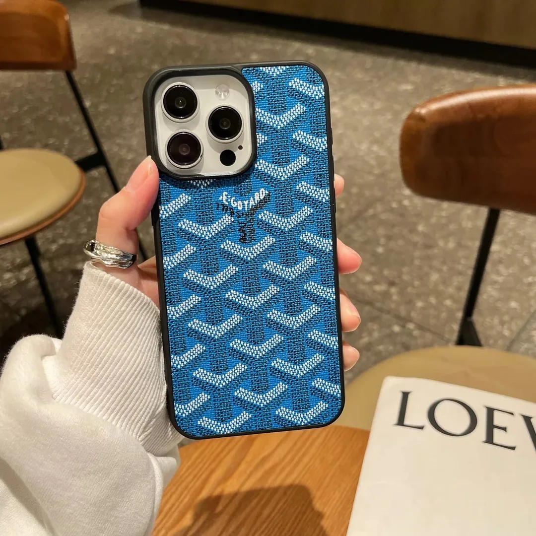 Street Style Phone Case — Photo 8