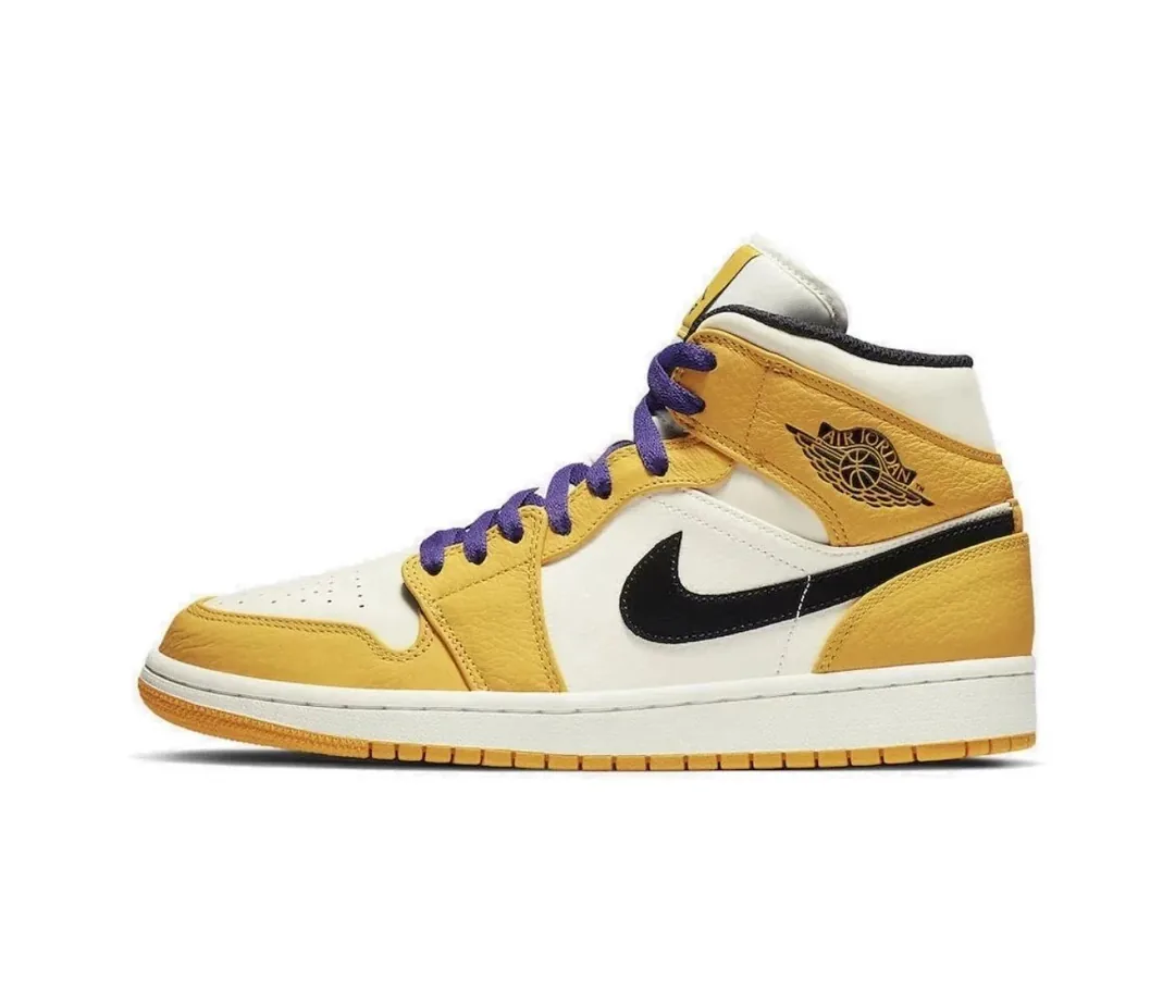 Air Jordan 1 Brown Sneakers — QC