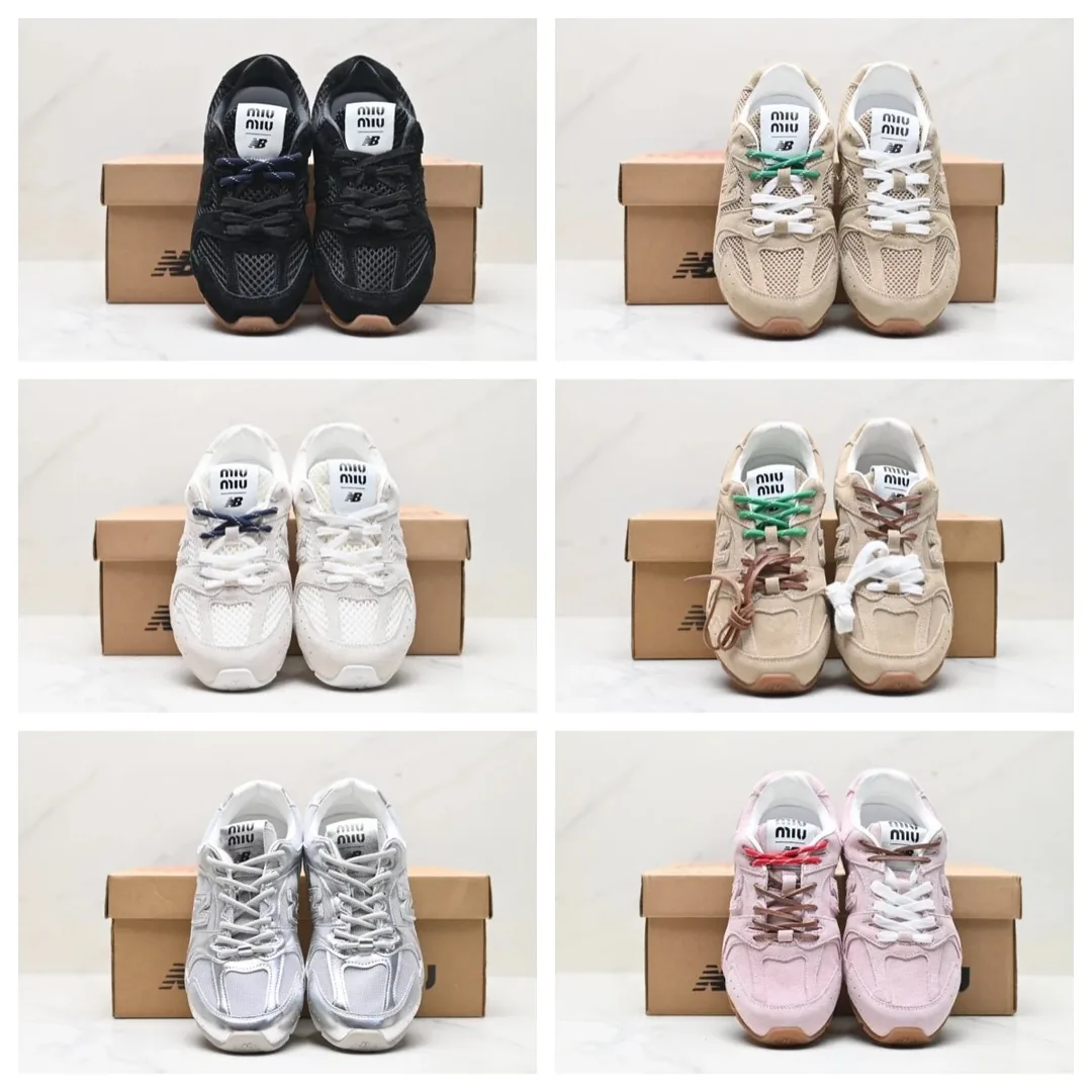 New Balance White Retro Jogging Shoes