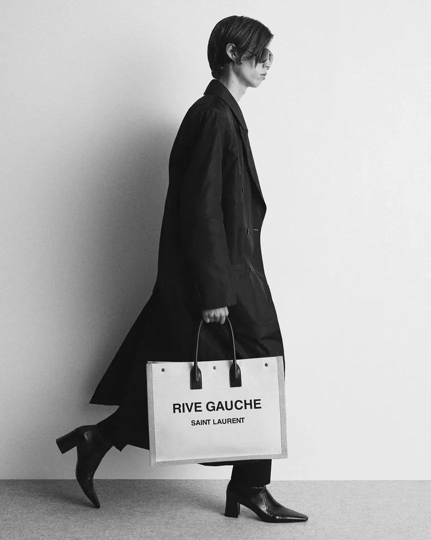 YSL Rive Gauche Large Tote Bag — Photo 7