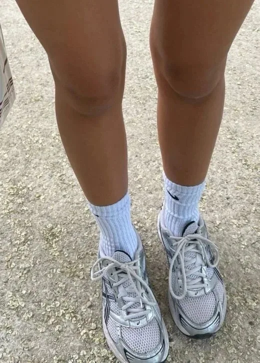 Asics White Athletic Trainers — photo 3