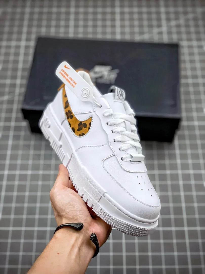 Nike Air Force 1 Pixel — Photo 8