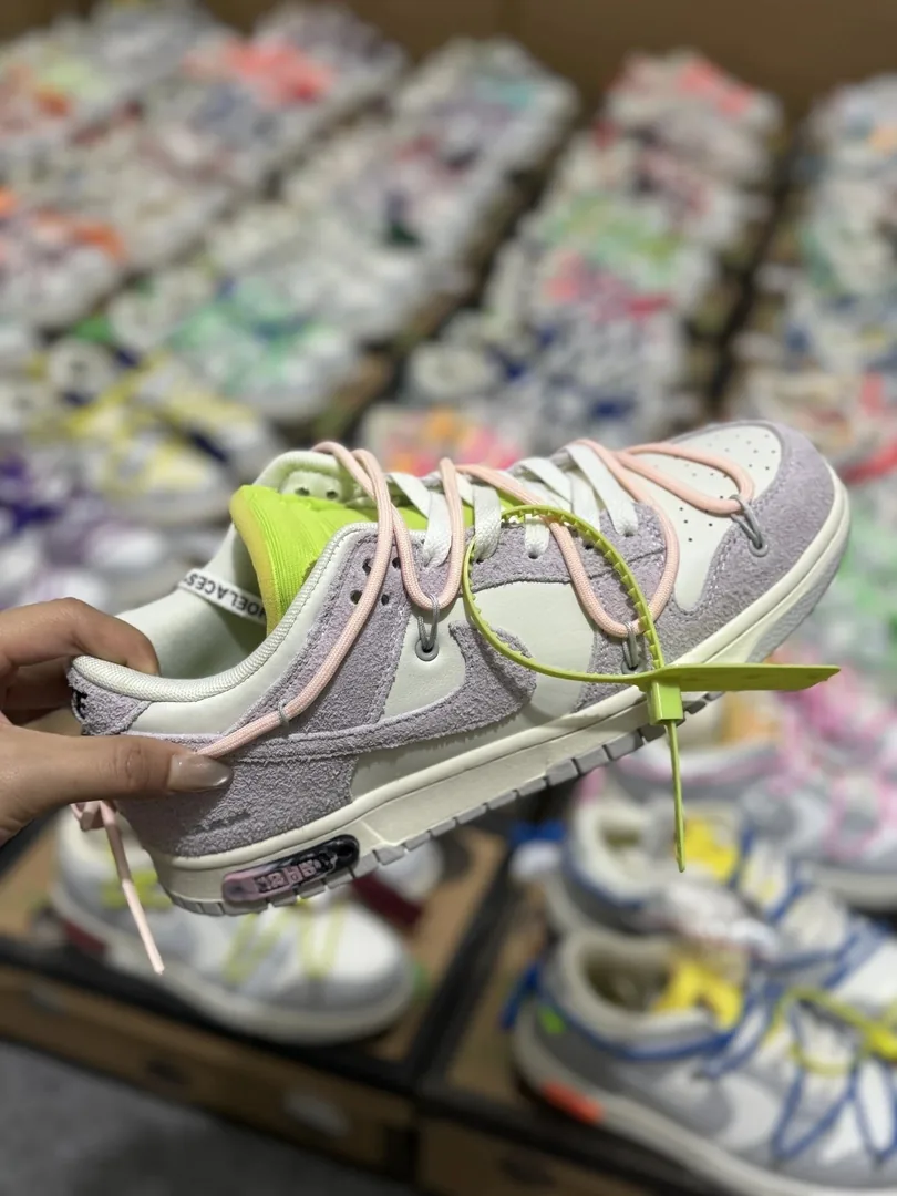 Off-White Low The 50 Sneakers — Photo 9
