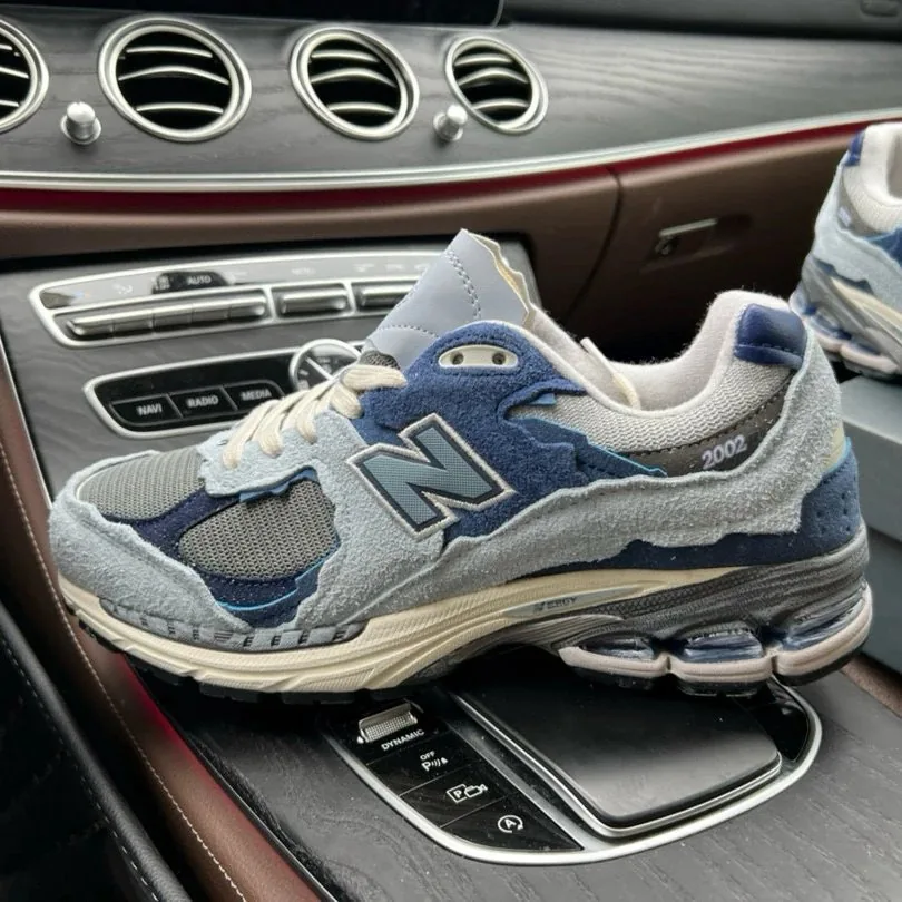 New Balance 2002R Deconstructed Runners — QC
