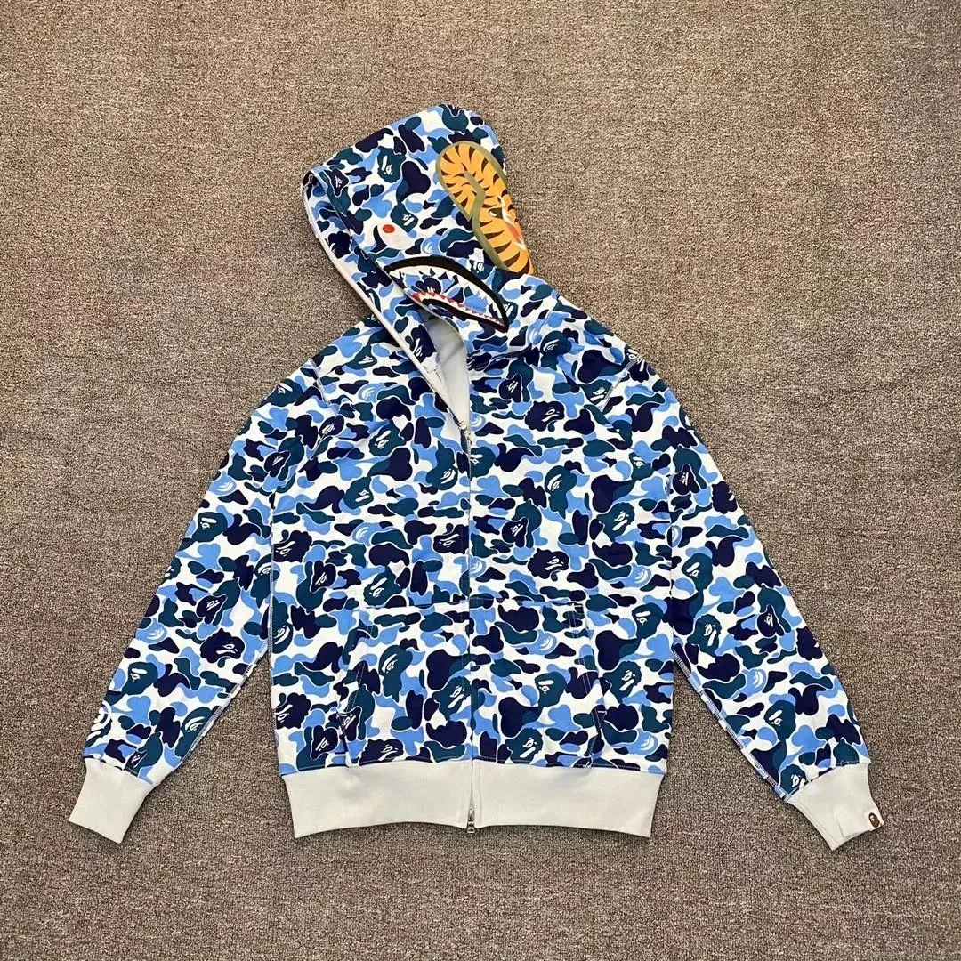 Pullover Hoodie — Photo 6
