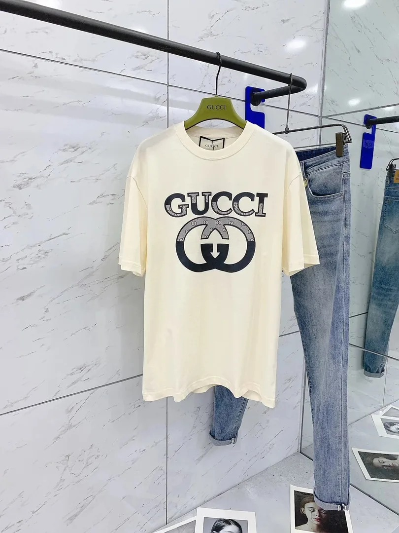 Short-Sleeve Tee — Photo 6