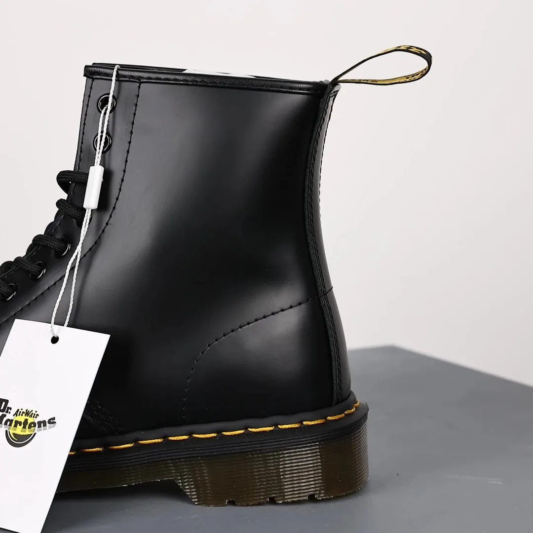 Dr. Martens 1460 Dr. Black Leather Sneakers — QC