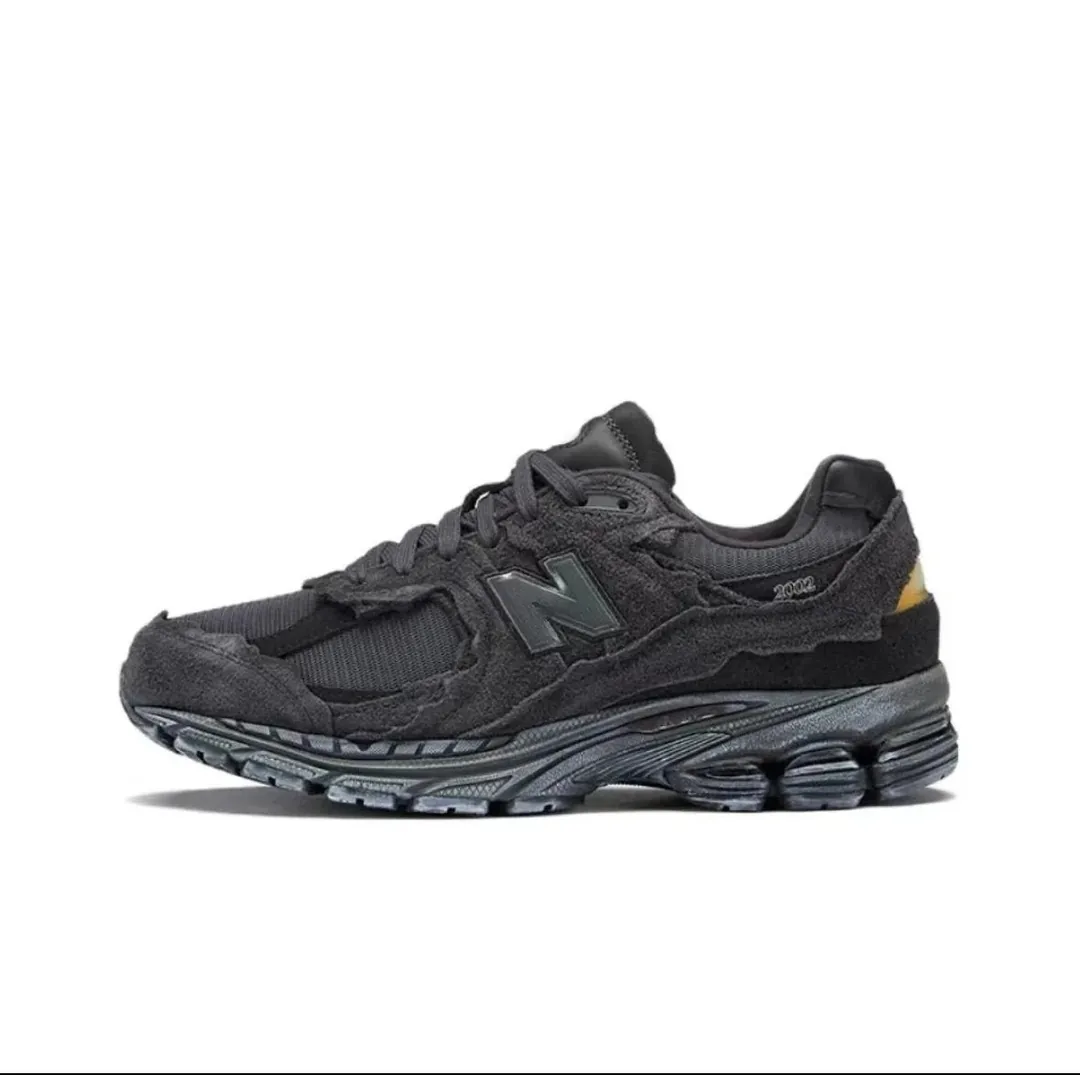 New Balance 2002 Trainers — Photo 7
