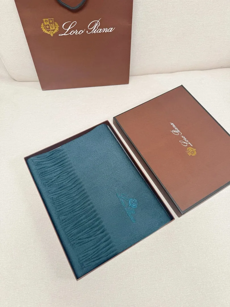 Loro Piana Ripple Cashmere Scarf