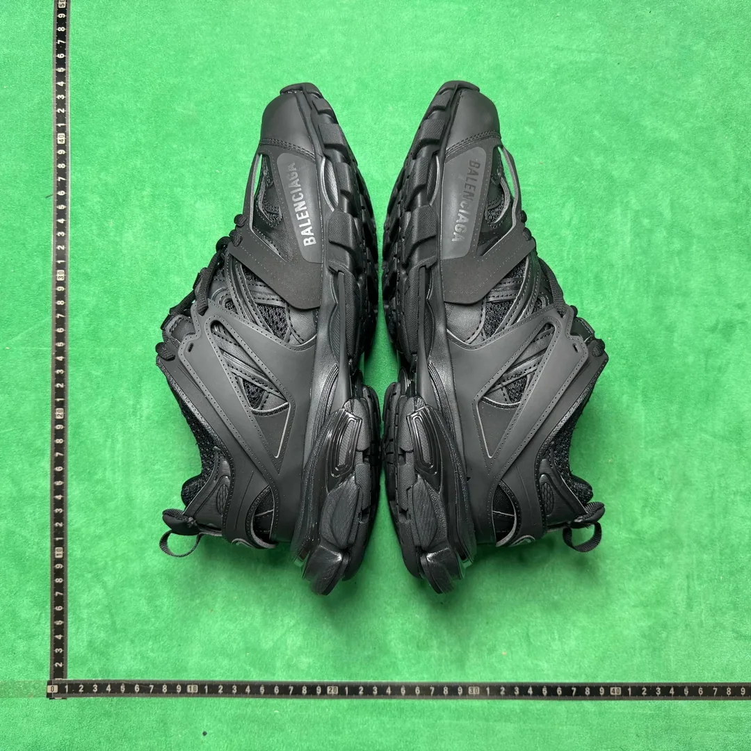 Dad Sneakers — QC